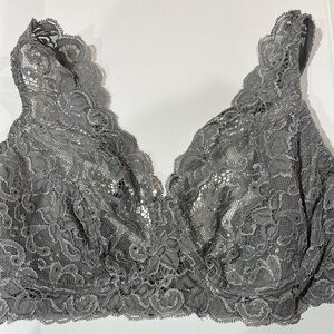 NWOT HANRO Grey Lace Bralette 34D, Soft Cup, Luxury Lingerie, Wireless Support